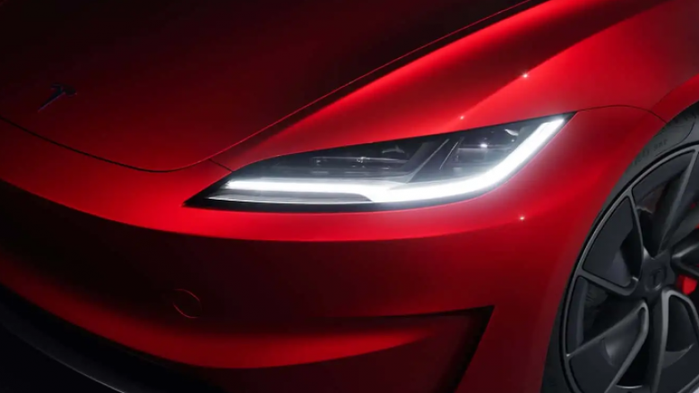 Musk: Automjete të reja më të përballueshme do të prezantohen së shpejti