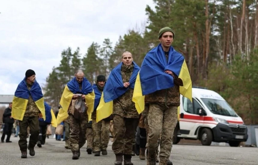 Ukraina dhe Rusia shkëmbejnë nga 185 të burgosur lufte