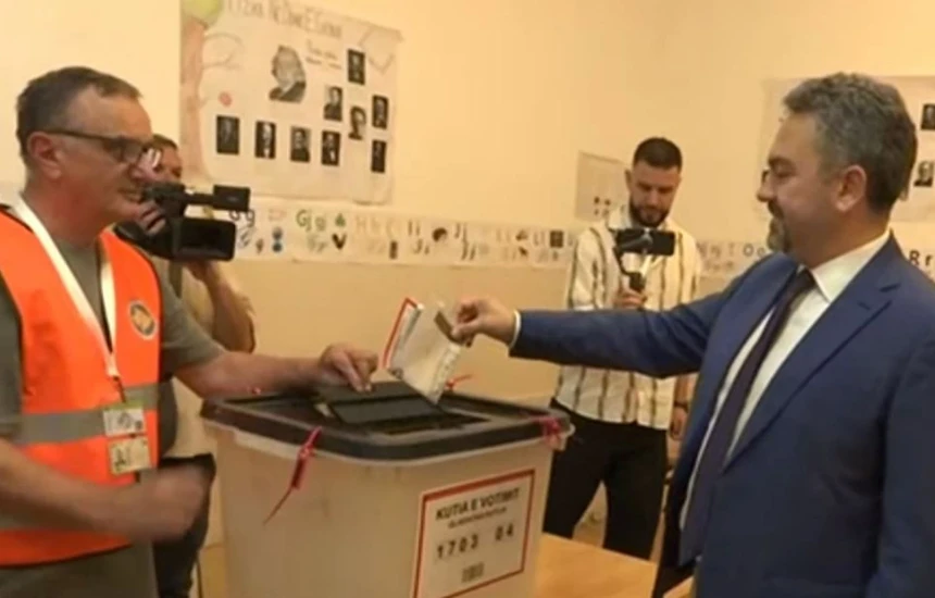 Radoniqi  Procesi i votimit ka nisur me kohë  rregullat mbeten të pandryshuara për personat që s dinë shkrim lexim