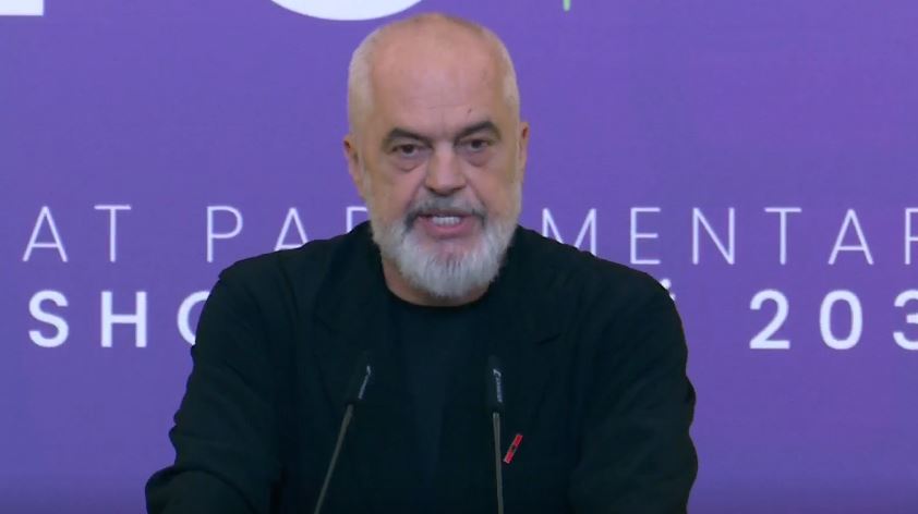 Rama thumbon influencerët  Protesta është kthyer në treg klikimesh dhe vëmendjeje  patriotë që s ia kanë haberin punës