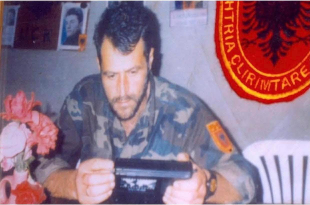 Vdes ish ushtari i UÇK së dhe profesori Faik Doda