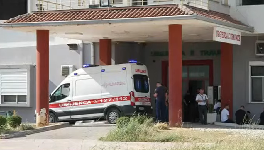 Aksidenti fatal në Shqipëri  dyshohet se shoferi humbi jetën pas një ataku kardiak