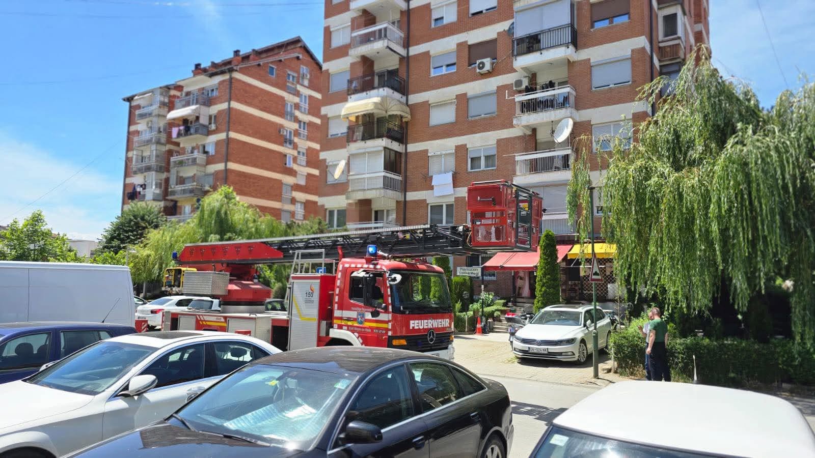 Ekskluzive   E moshuara në Prizren tenton vetëvrasjen  ndërhyjnë policia dhe zjarrfikësit