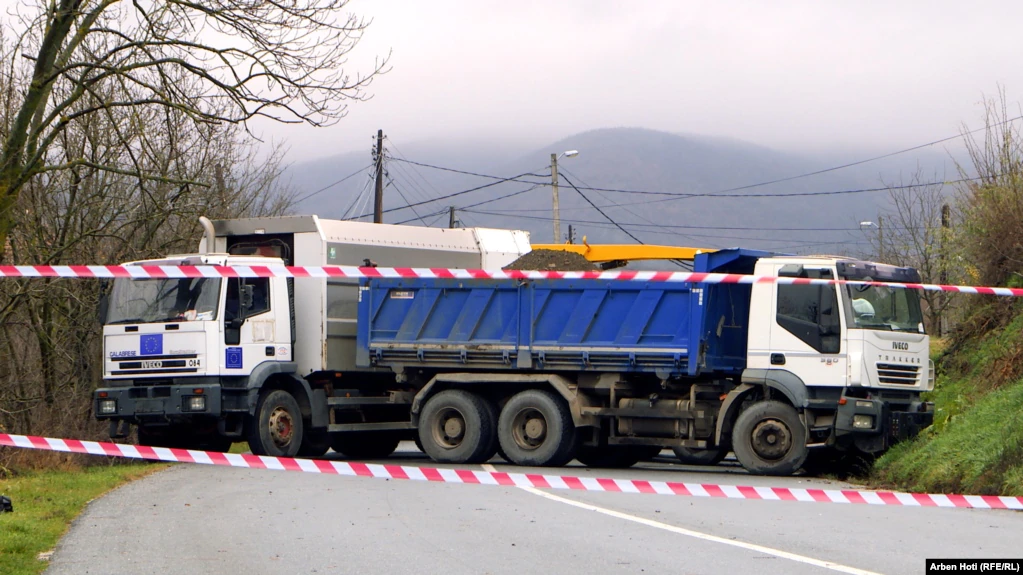 Prokuroria ngre aktakuzë ndaj 6 personave për barrikadat në veri