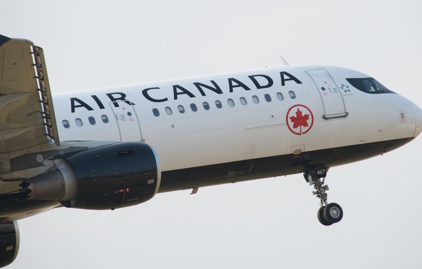Arrestohet piloti i Air Canada  fluturoi për 17 vjet me patentë të falsifikuar