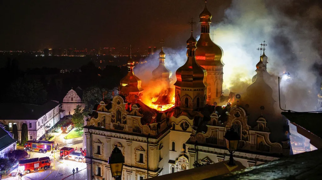 Sulme të rënda në Ukrainë  9 të vdekur dhe dëmtime në katedrale historike në Kiev