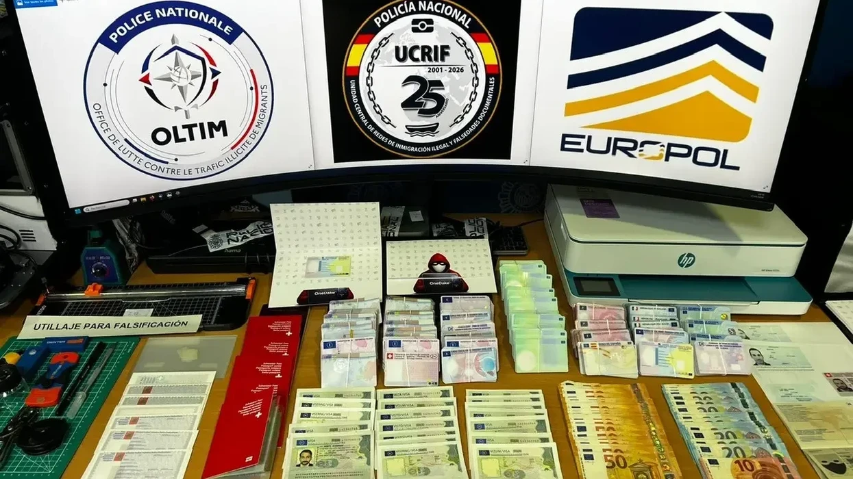 Goditet rrjeti ndërkombëtar i dokumenteve të falsifikuara në Spanjë, Europol dhe Franca në aksion të përbashkët