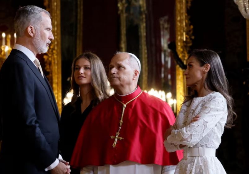 Papa Leoni në Spanjë  Thirrje për unitet dhe fund të polarizimit politik