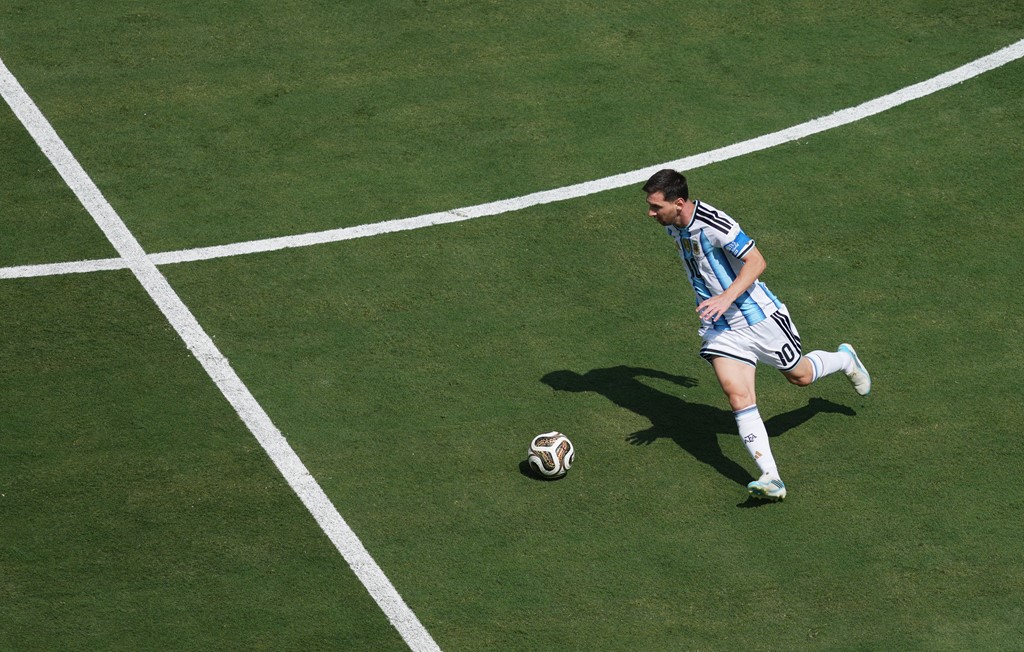Messi ende në hije  Yamal dominon fillimin e finales