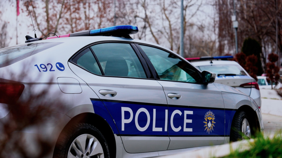 E goditi të dashurën me shufër metalike në Mitrovicë  përfundon në ndalim policor