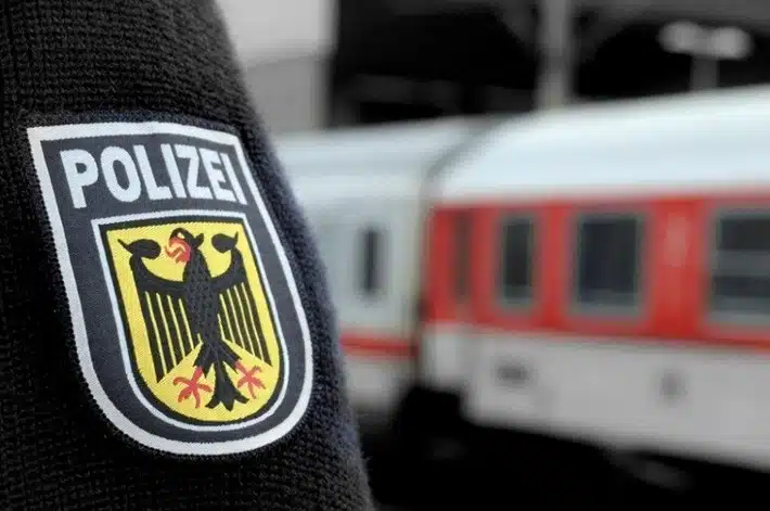 Gjermani  Treni e godet për vdekje 23 vjeçarin  dyshohet se ishte i dehur