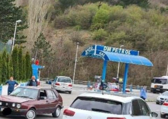 Mitrovicë e Veriut   Hajnat godasin depon e pompës  DM Petrol   vjedhin pjesë të gjeneratorit