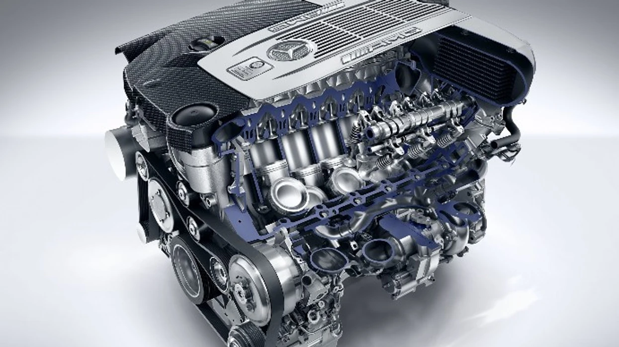 Mercedes-Benz i jep fund motorit legjendar V8