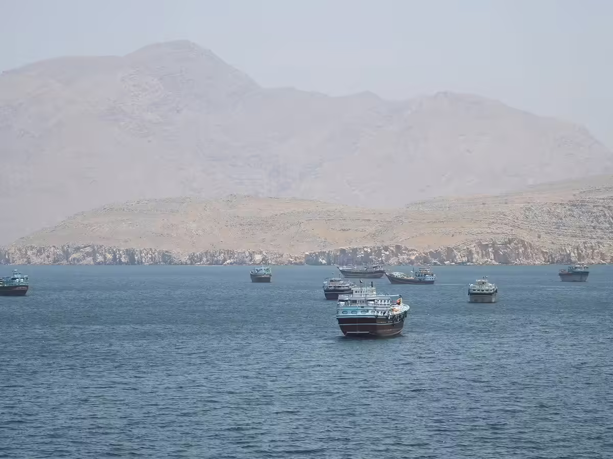 Pas sulmeve amerikane  Irani godet bazat e SHBA së në Bahrejn dhe Kuvajt