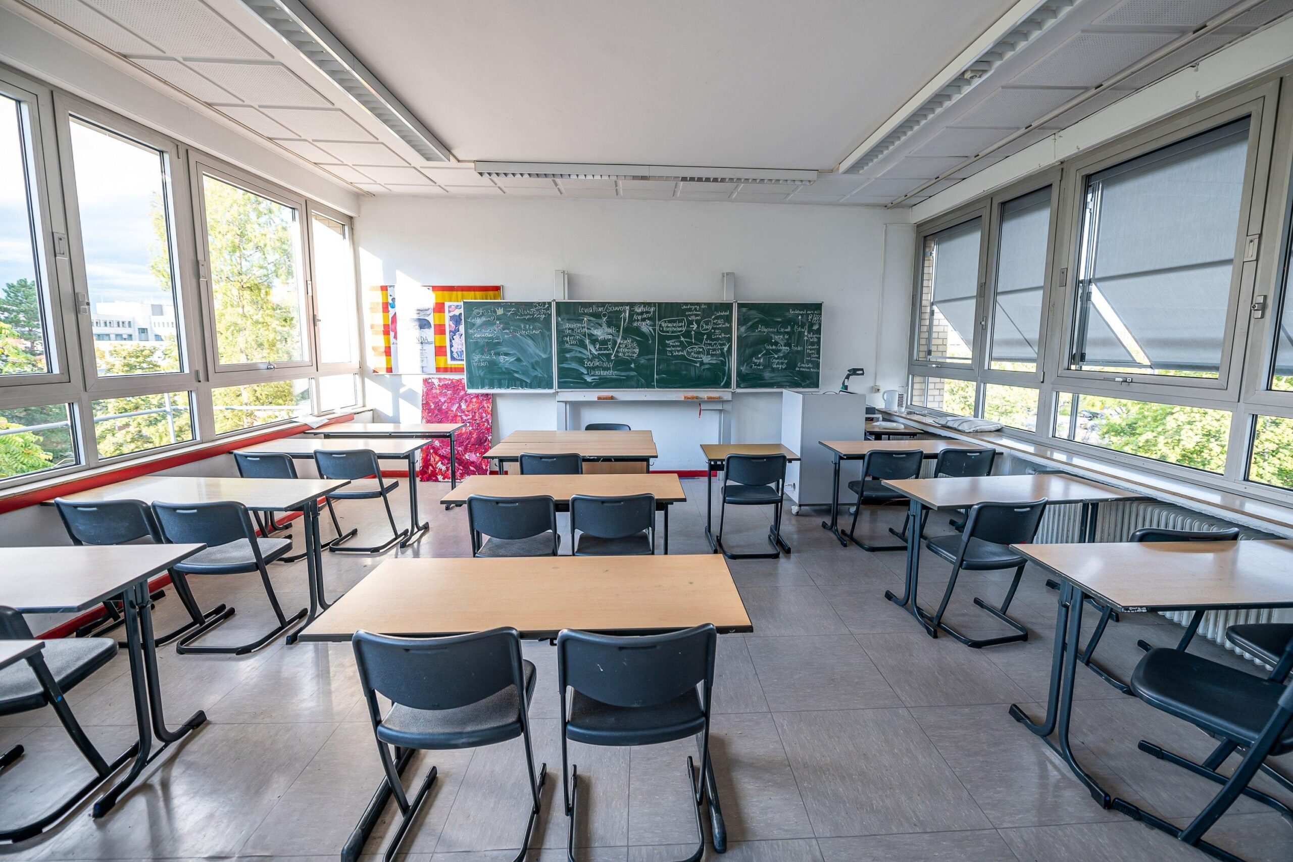 17 vite me pagë të plotë pa punuar – mësuesja gjermane hetohet për